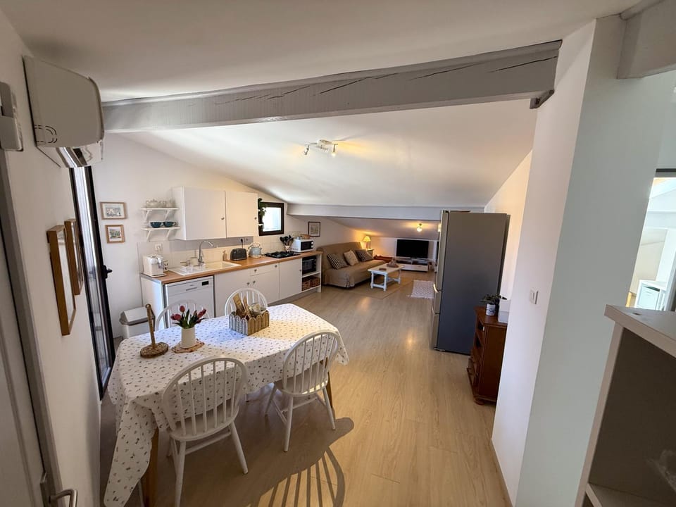 Dining area, dishwasher, stove, kitchen