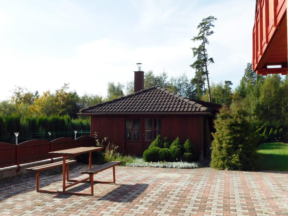 BBQ facilities, Garden