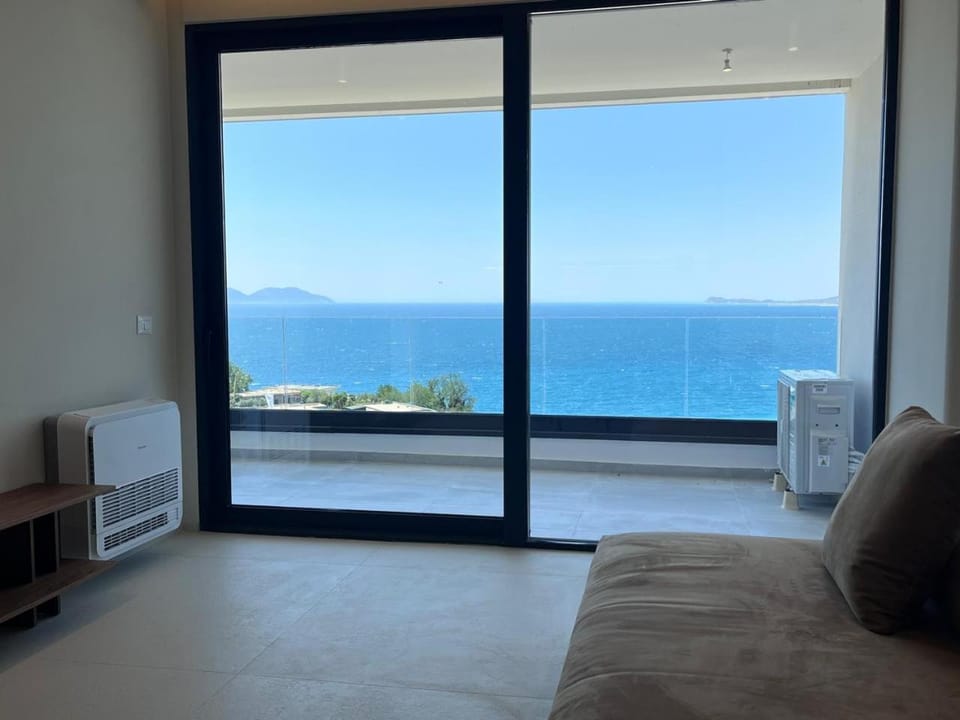 View (from property/room), View (from property/room), Balcony/Terrace, Sea view, Sea view, air conditioner, air conditioner
