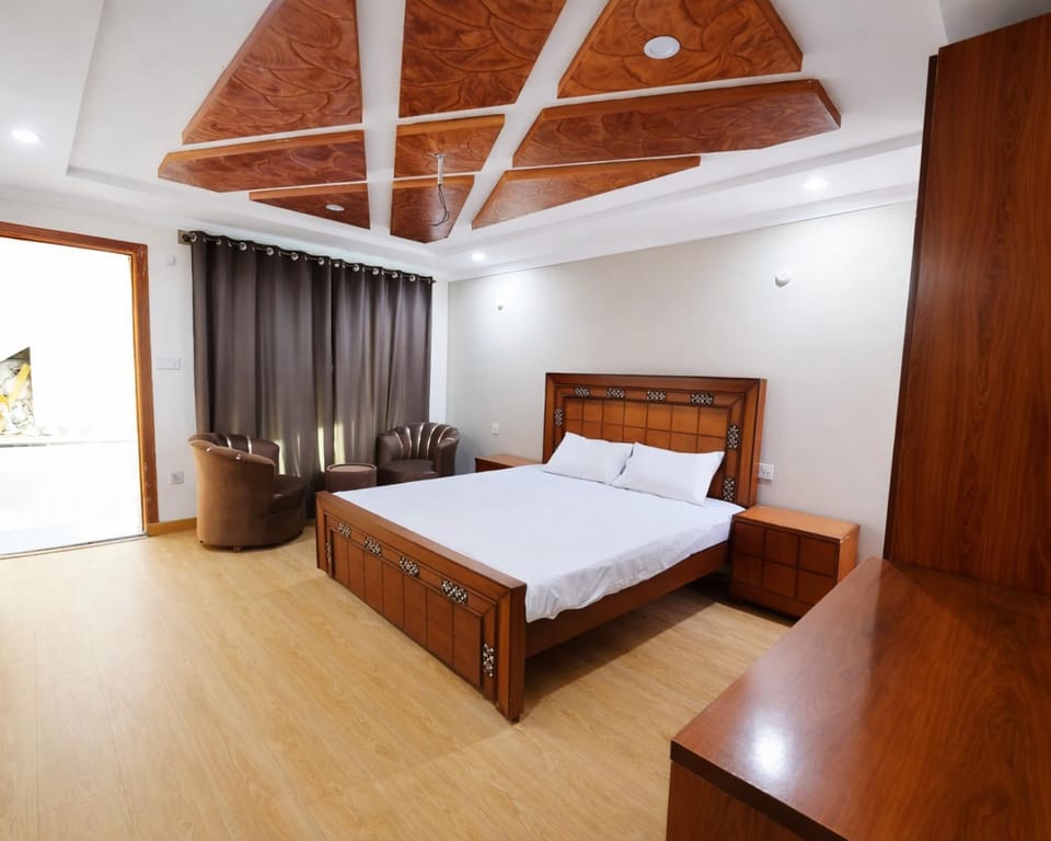 Bed, Photo of the whole room, Bedroom