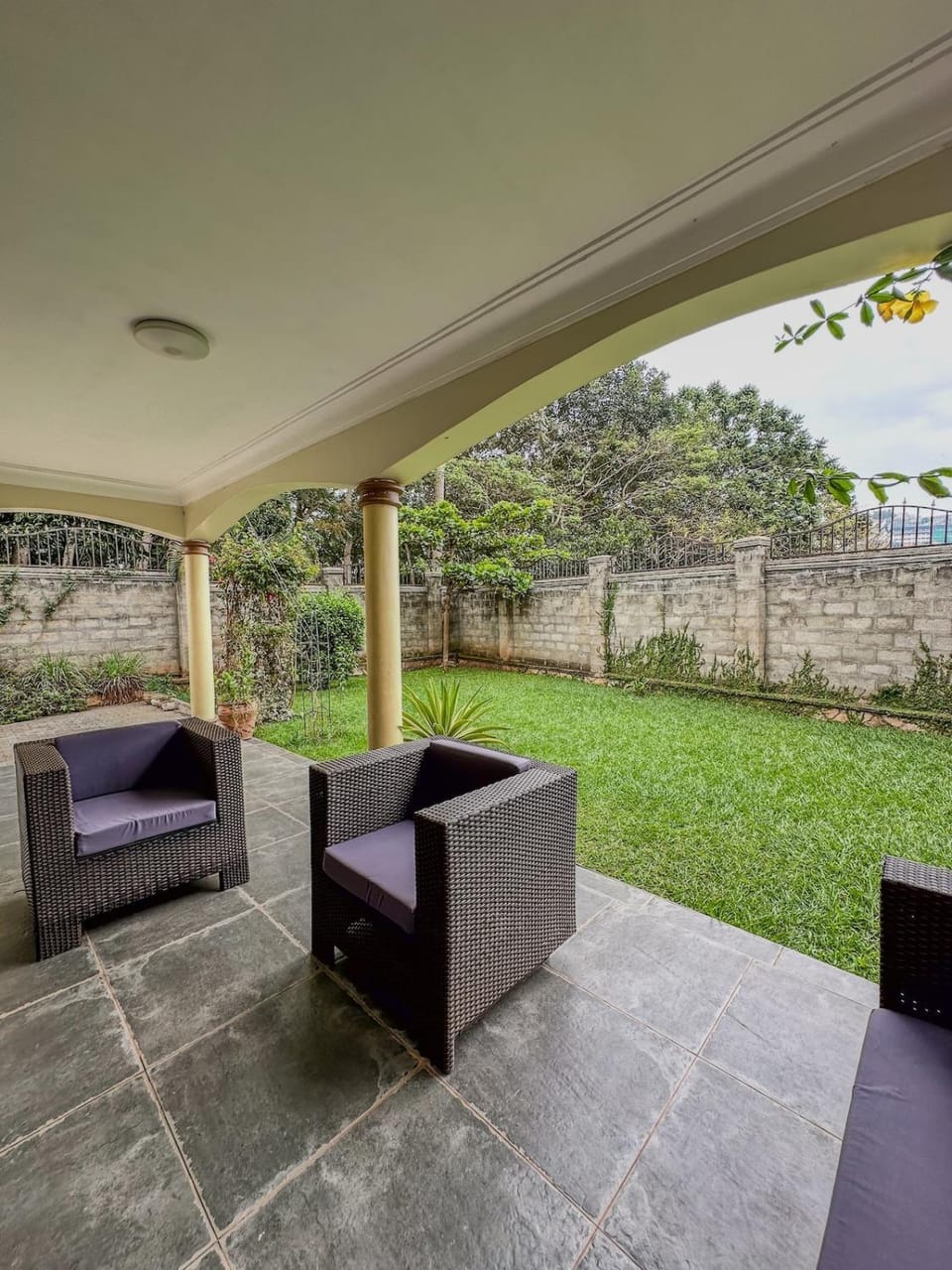 Modern 4BR Villa Bwebajja, Entebbe Road Apartment in Uganda