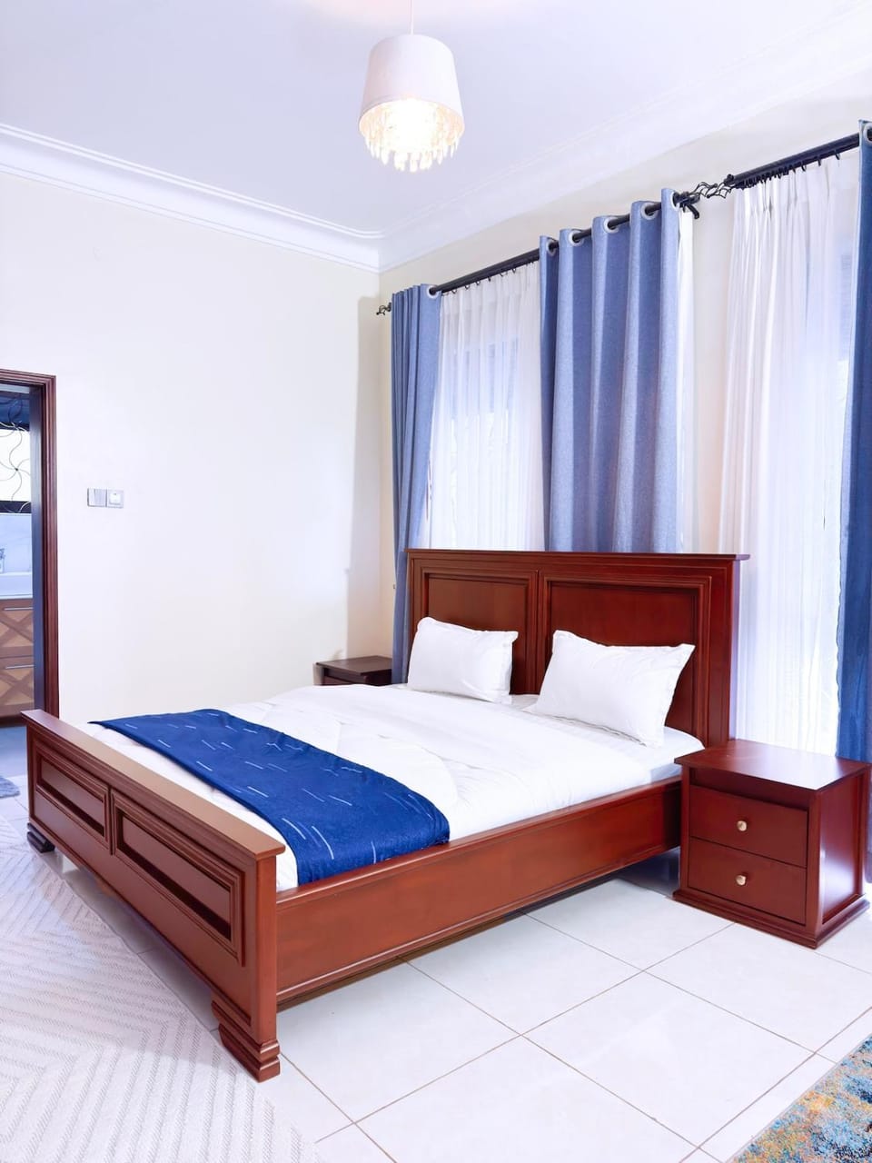 Modern 4BR Villa Bwebajja, Entebbe Road Apartment in Uganda