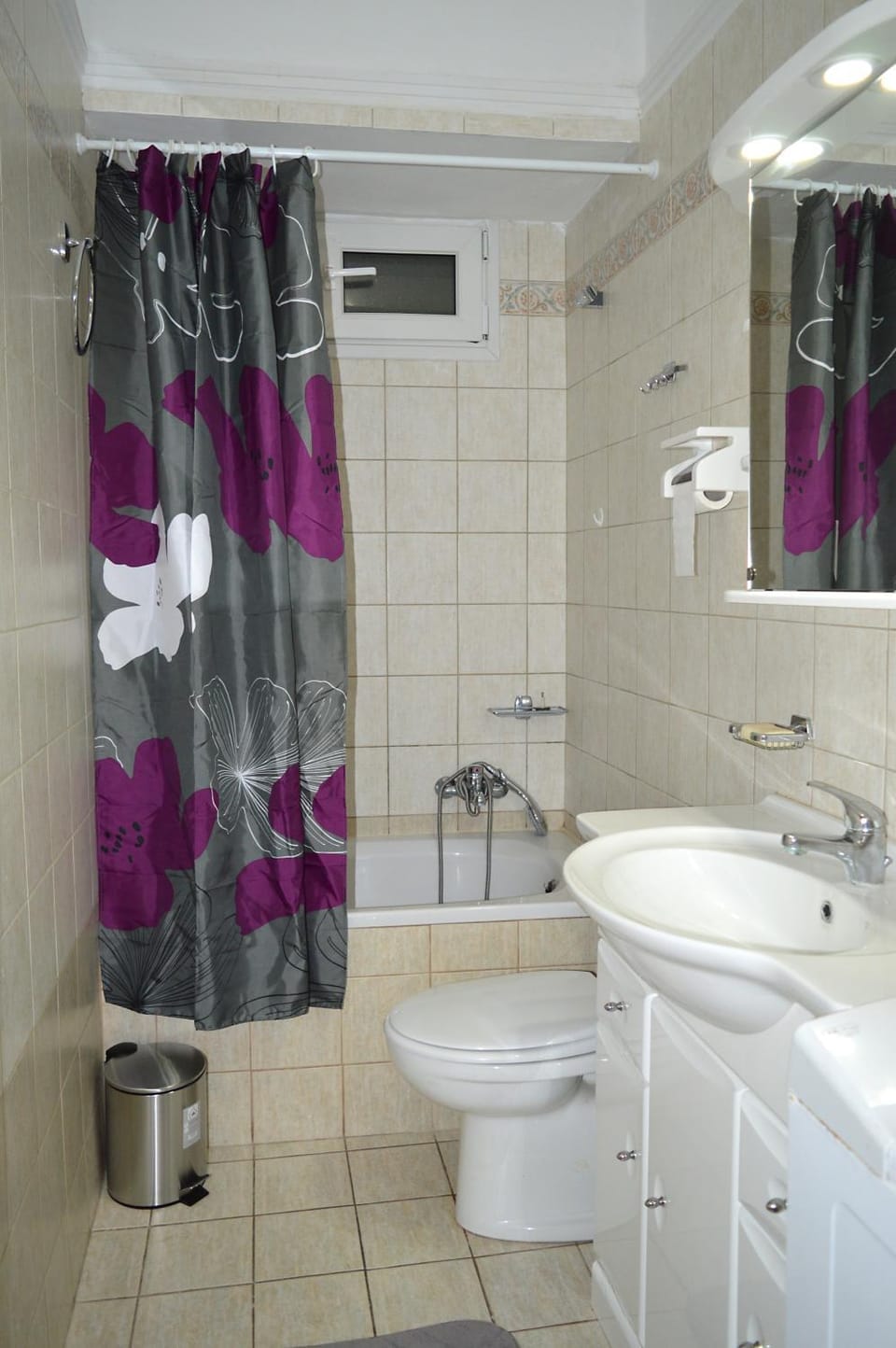 Bathroom, Bath