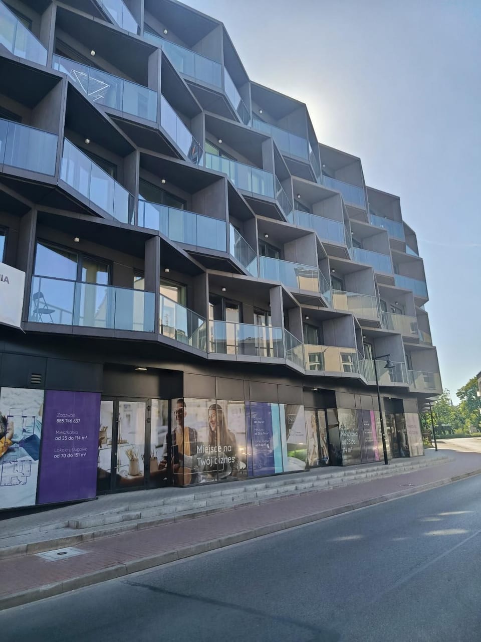 Property building, Street view