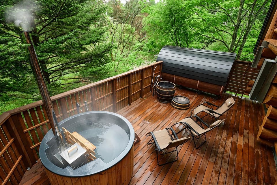 Hot Tub, Hot Tub, Sauna, Sauna