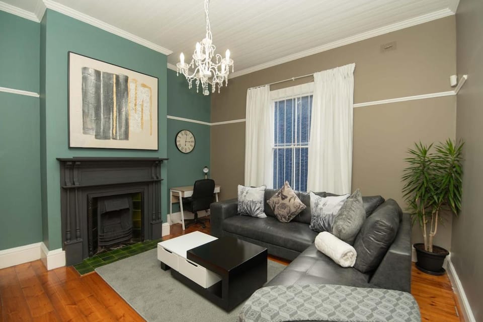 Crown Oak House in Port Elizabeth