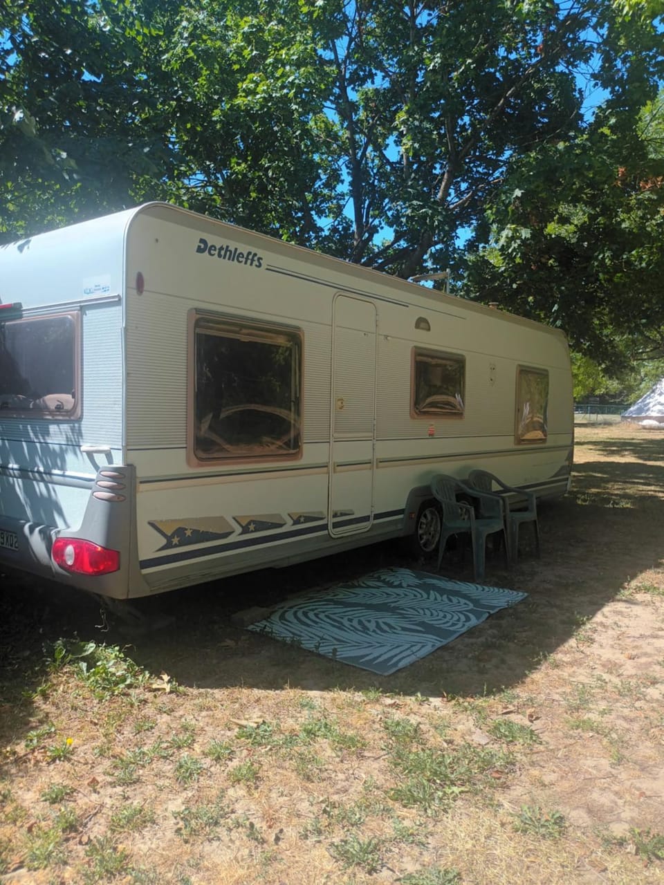 Grande caravane Campground/ 
RV Resort in Bourgogne-Franche-Comté