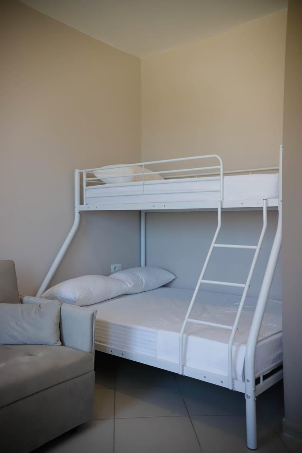 bunk bed