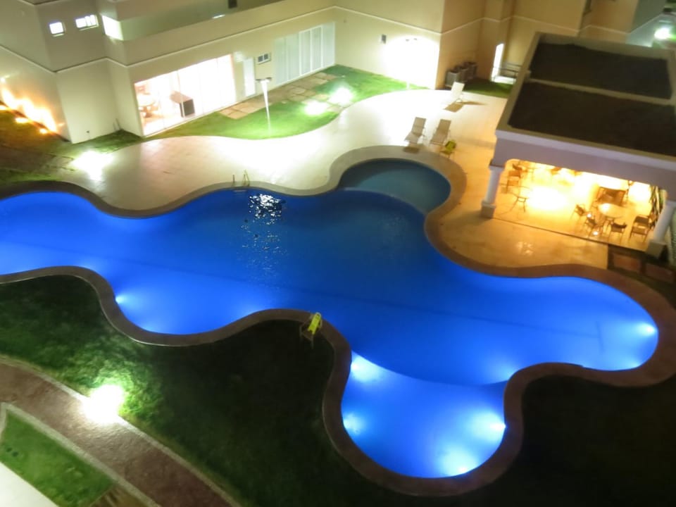 Night, On site, Pool view, Swimming pool, Swimming pool