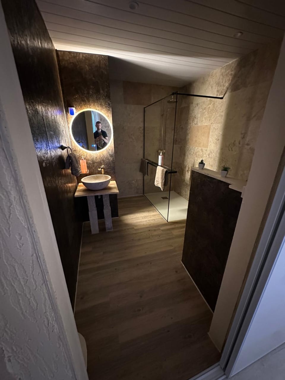 Shower, Toilet, Bathroom, towels, towels
