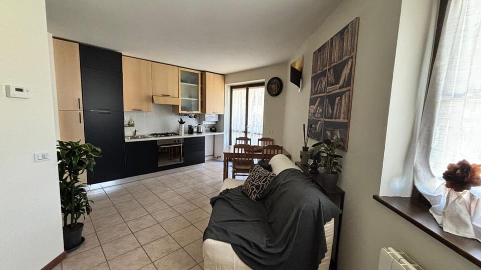 Day, Living room, kitchen