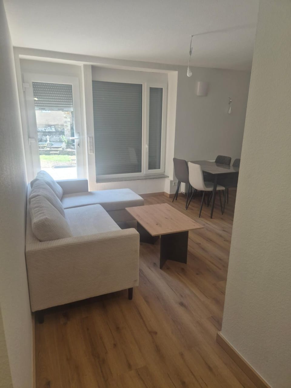 Photo of the whole room, Seating area, Dining area