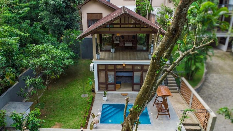 Tropical Grove Villa in Kandy