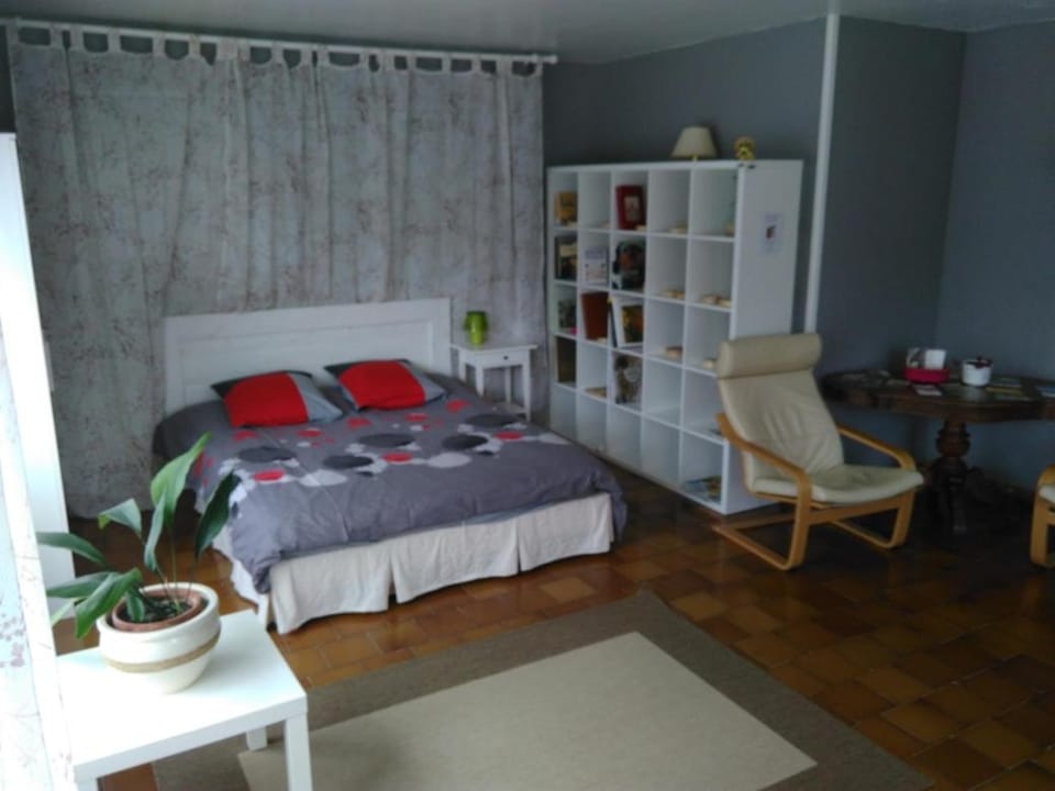 Karibu Normandy Bed and Breakfast in Normandy