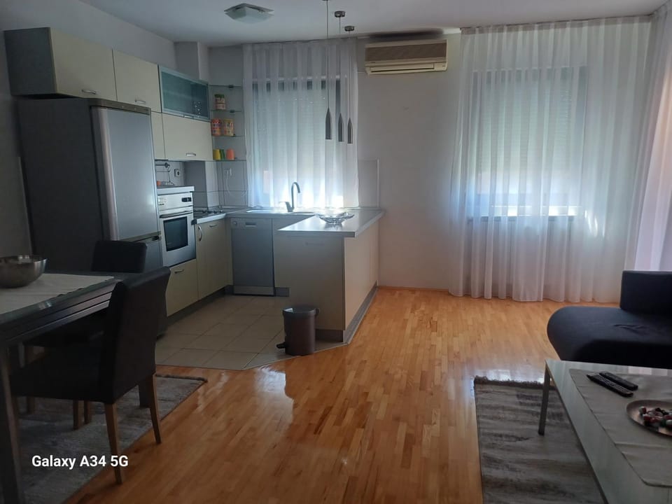 Prime Neighborhood Apartment Apartment in Skopje