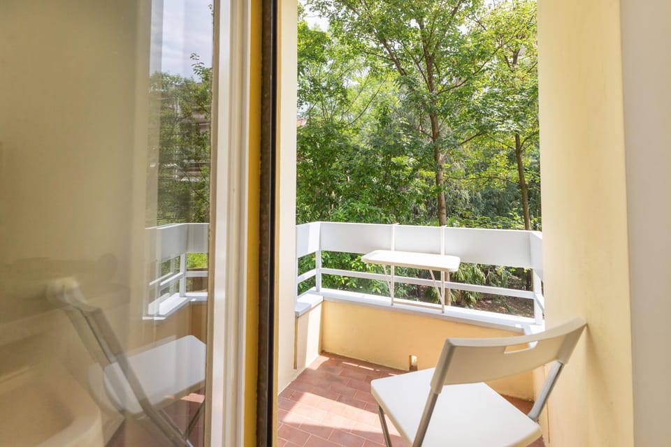 View (from property/room), View (from property/room), Balcony/Terrace, Balcony/Terrace, Garden view, Garden view, River view, River view, Quiet street view