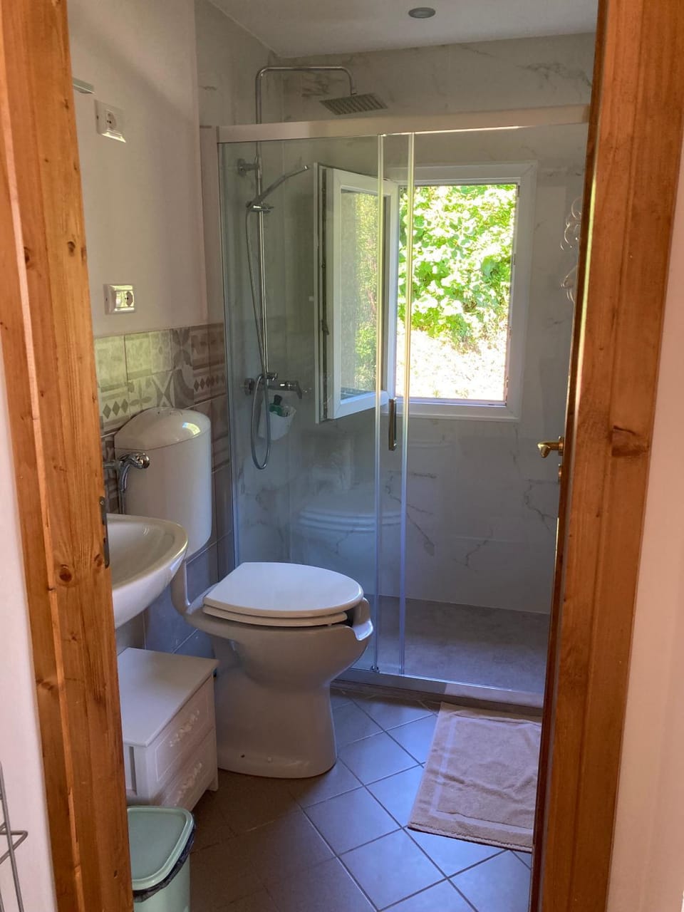 B&B PETITE PROVENCE Genova Bed and Breakfast in Genoa
