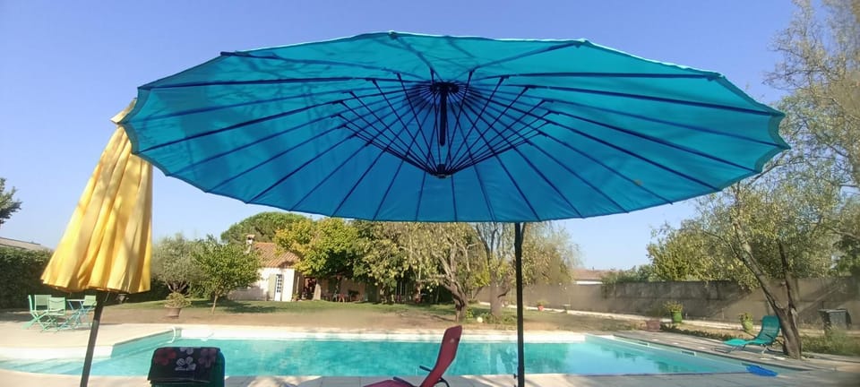 Studio dans mas provençal Apartment in Nimes