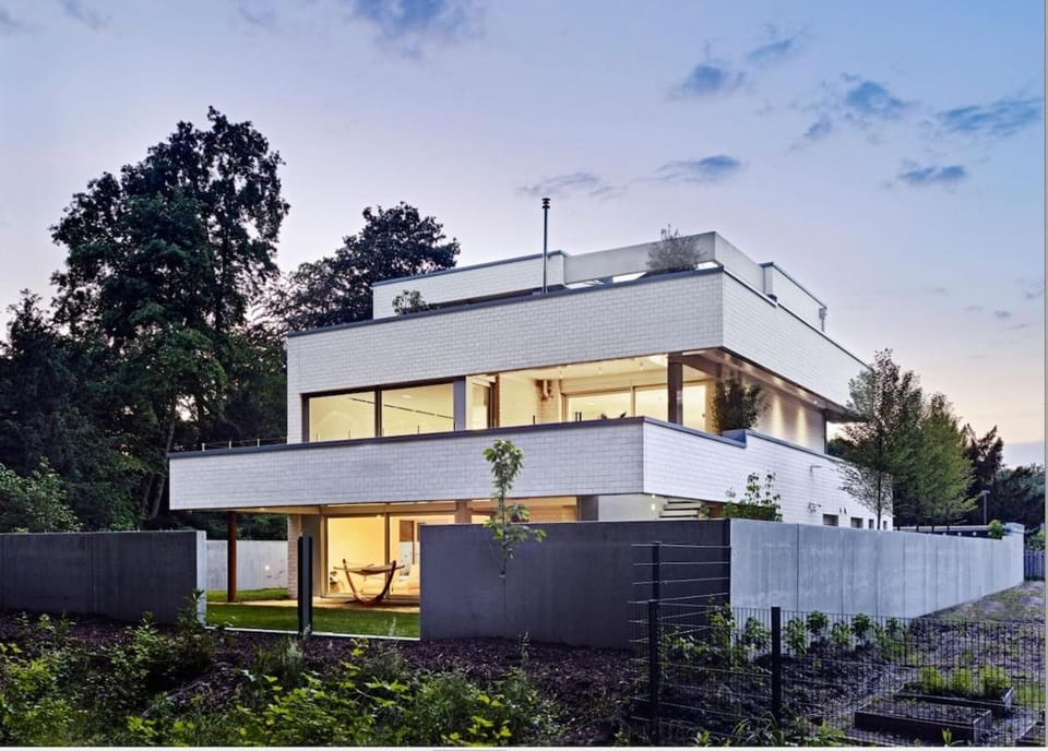 ThehiddenLakehouse Pool Sauna Whirlpool Villa in Duisburg