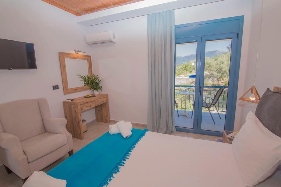 Akrotiri Vasiliki Hotel in Vasiliki