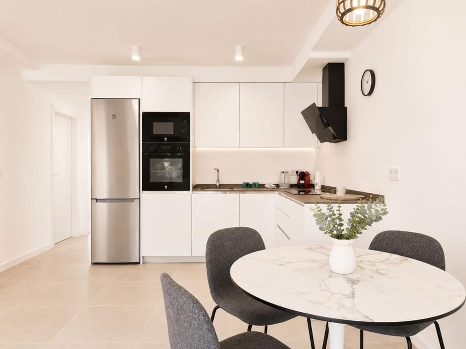 Living room, Dining area, kitchen