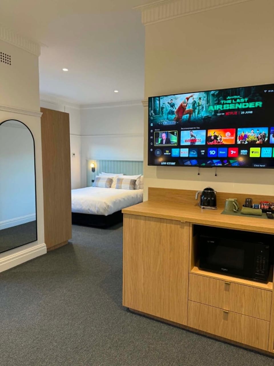 Tourist Hotel Queanbeyan Hotel in Queanbeyan