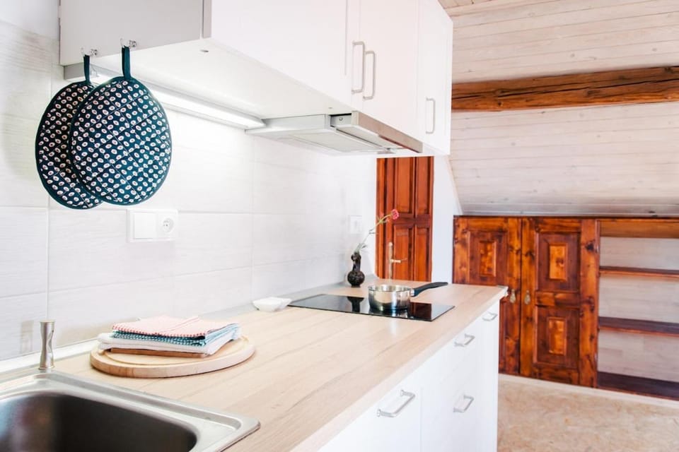 Property building, Kitchen or kitchenette