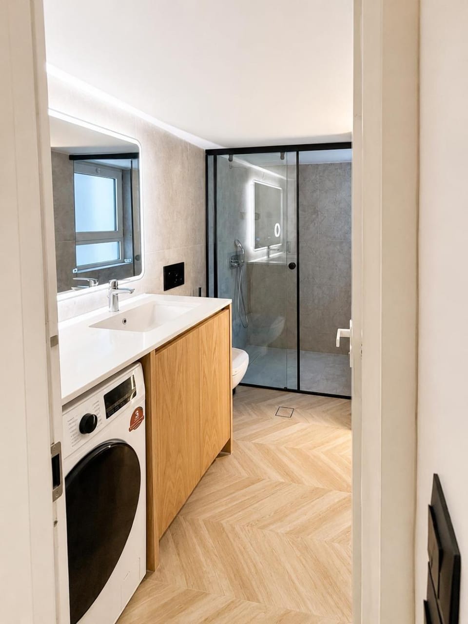 Shower, Bathroom