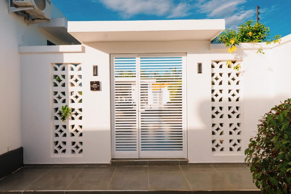 Casa Blanca Bweleo Villa in Tanzania