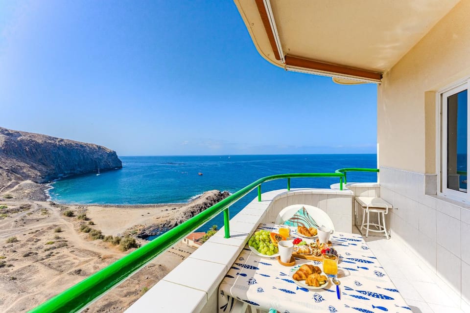 Bird's eye view, View (from property/room), Pool view, Sea view, Sea view, Street view