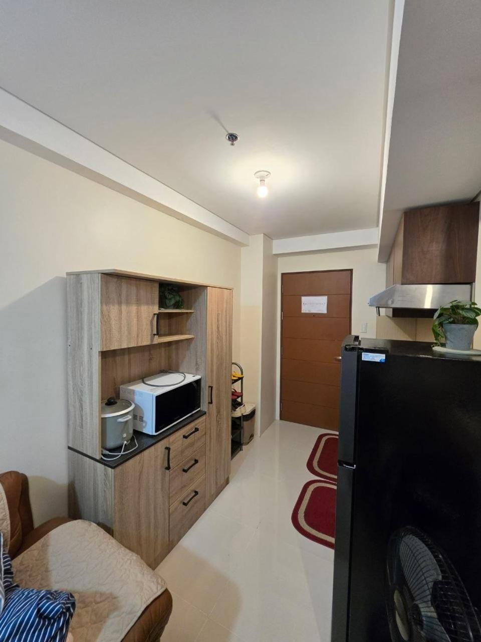 Seating area, kitchen