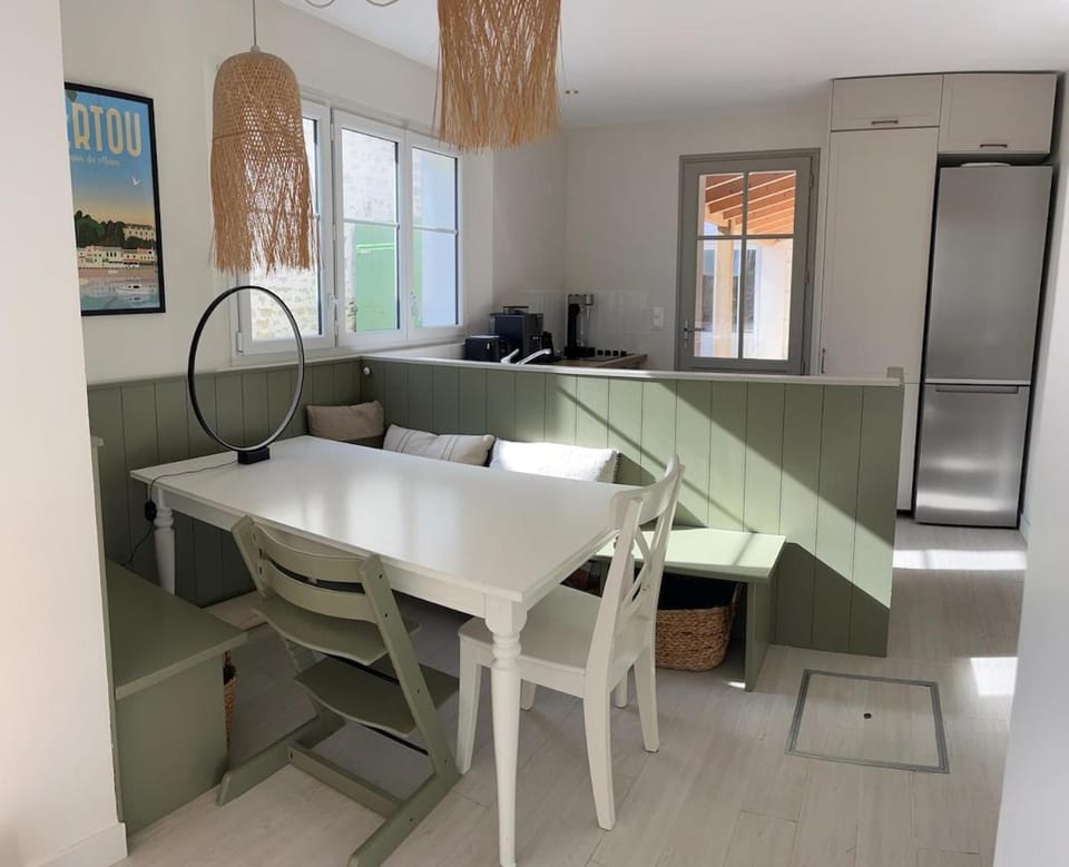 Le Clos du Phare House in Rivedoux-Plage