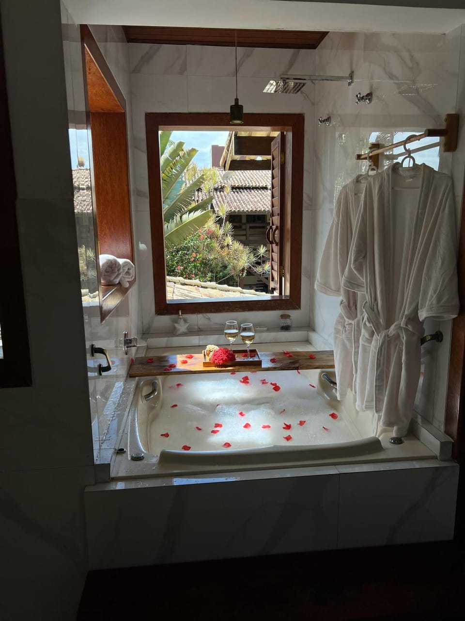 Hot Tub, Bathroom, Swimming pool