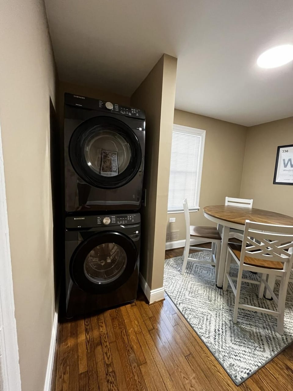 Camel City Oasis * * Sleeps 8 * * Near Old Salem House in Winston-Salem