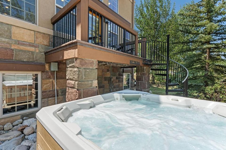 Hot Tub