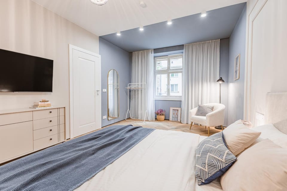 TV and multimedia, Bedroom