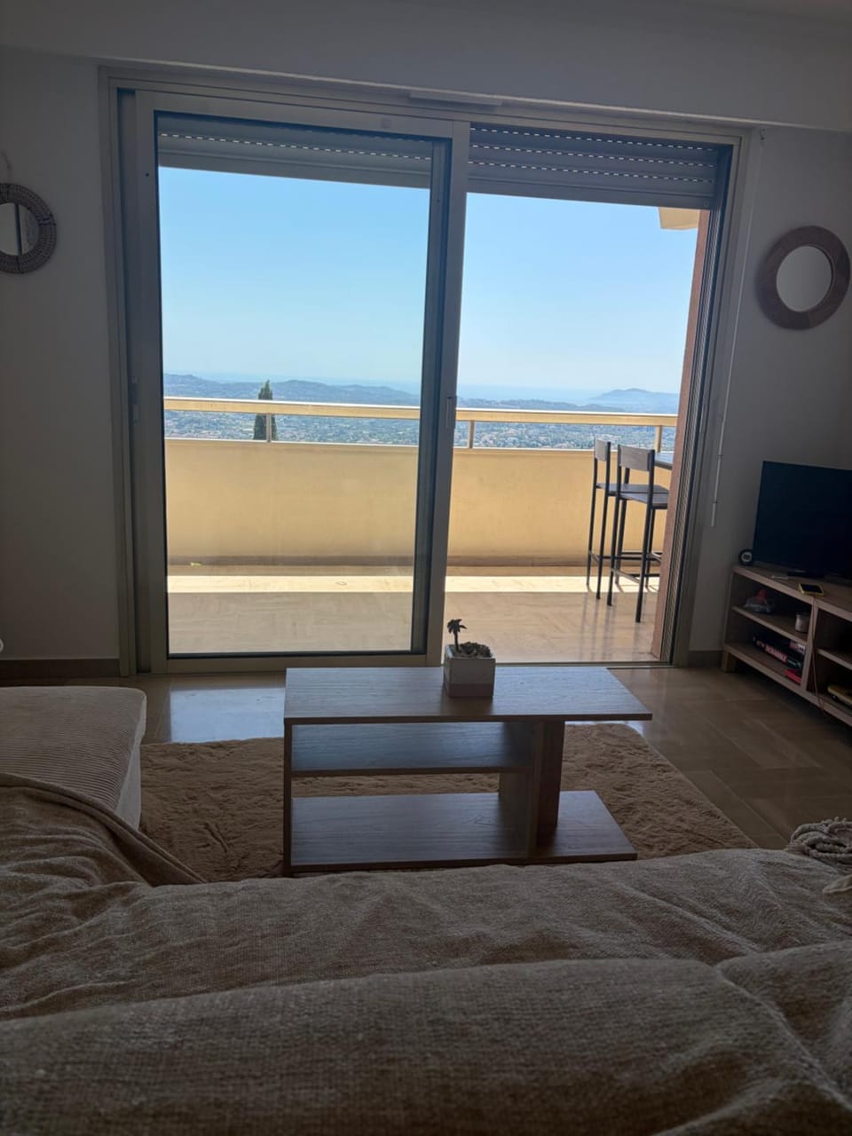 Appartement zen vu mer panoramique Apartment in Grasse