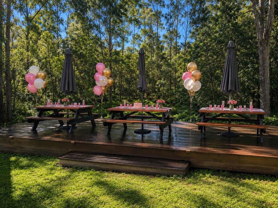 Spacious 6BR Mansion with Pool Sauna BBQ House in Nerang