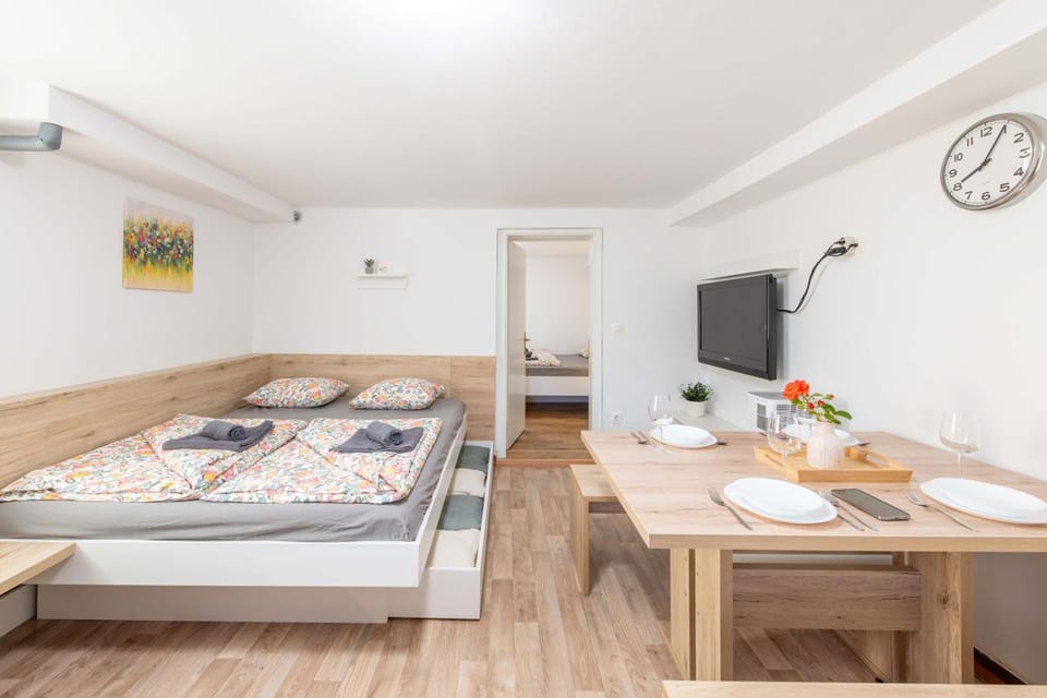 Poli Apartment in Slovenia
