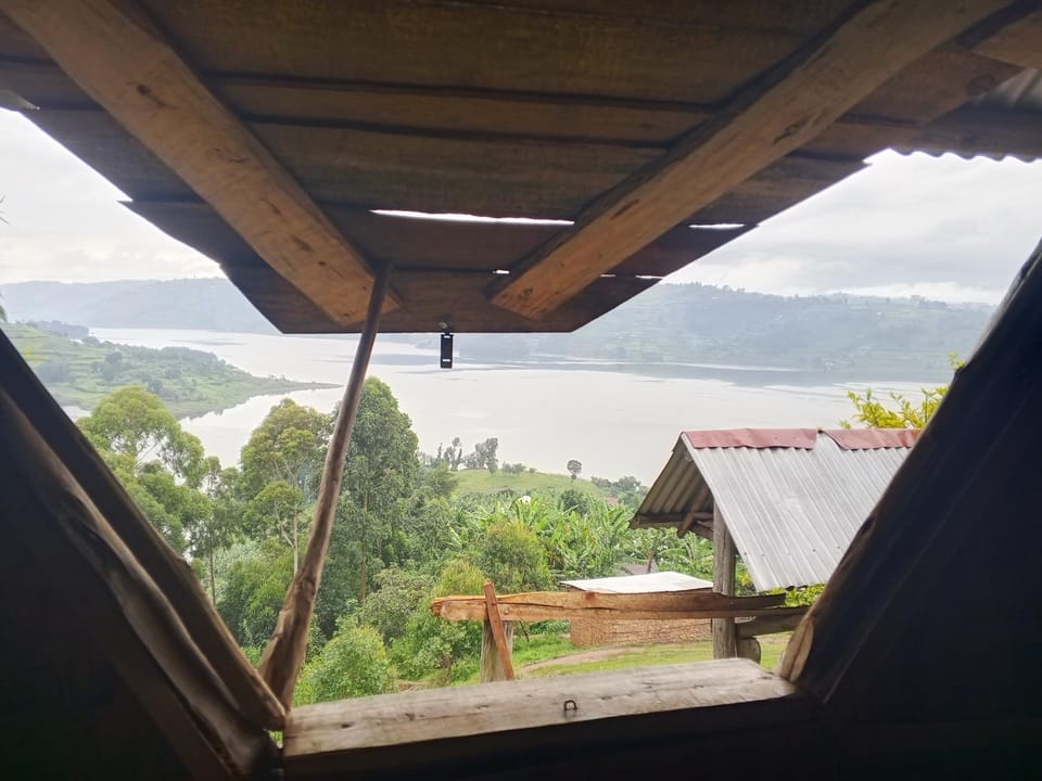 Sunshine Homestay Experience Bunyonyi Apartment in Uganda