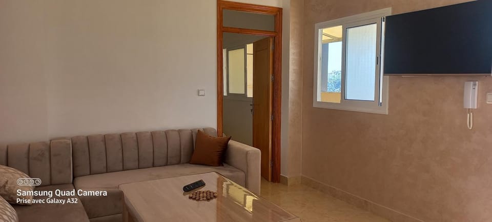 appartement hay marsa avec terrasse vu mer Apartment in Tangier-Tétouan-Al Hoceima