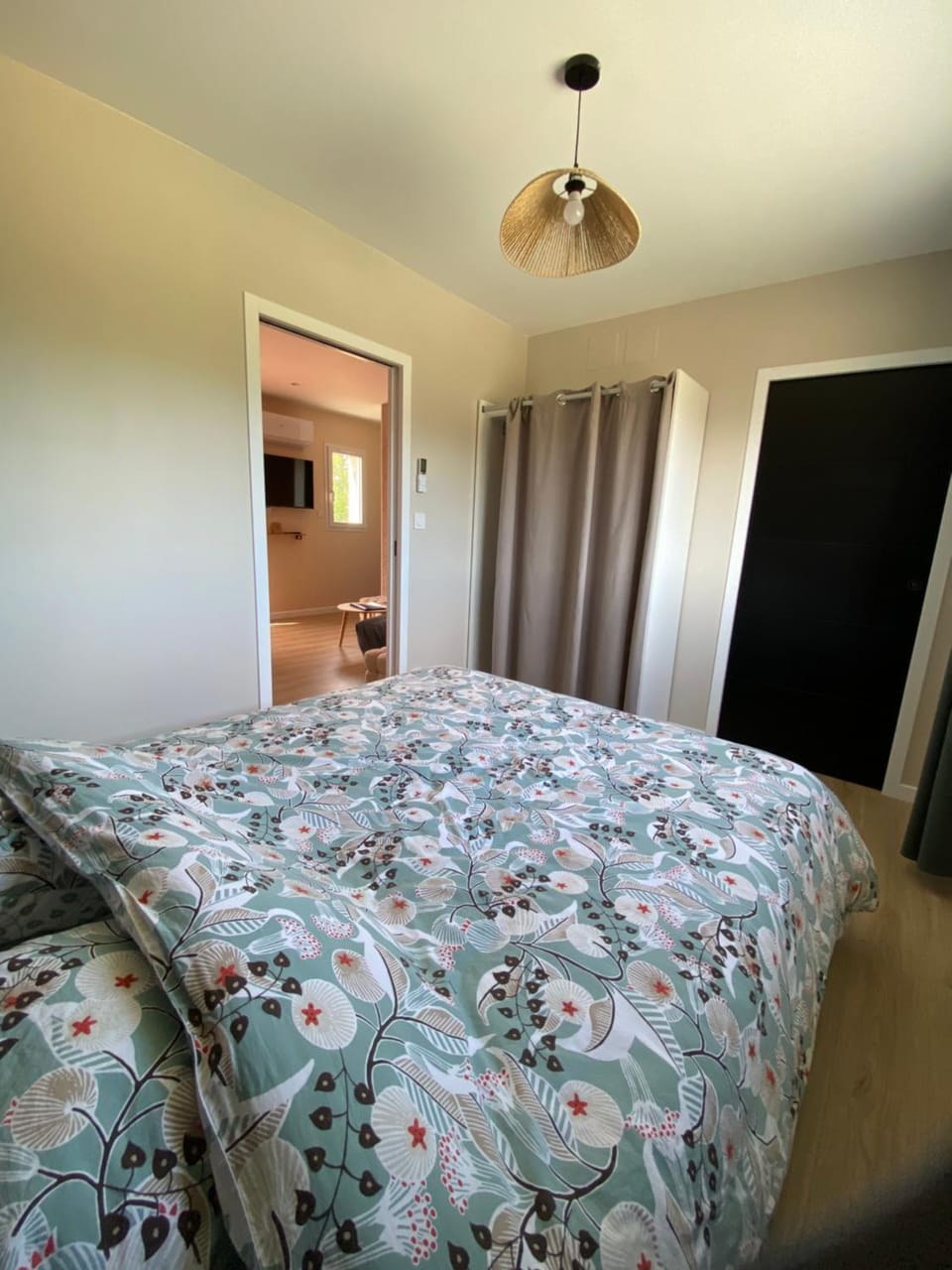 Logement au calme proche circuit 24h Le Mans Apartment in Pays de la Loire