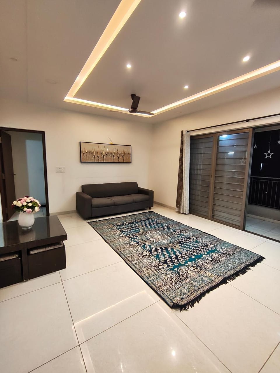 Spacious 2 BHK Flat, Bavdhan, Family friendly Apartment in Pune