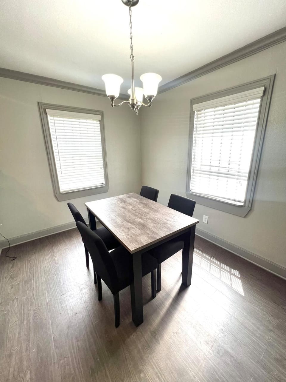 Cozy Graceful 2BR Near Downtown Houston & Med Center House in Harris County