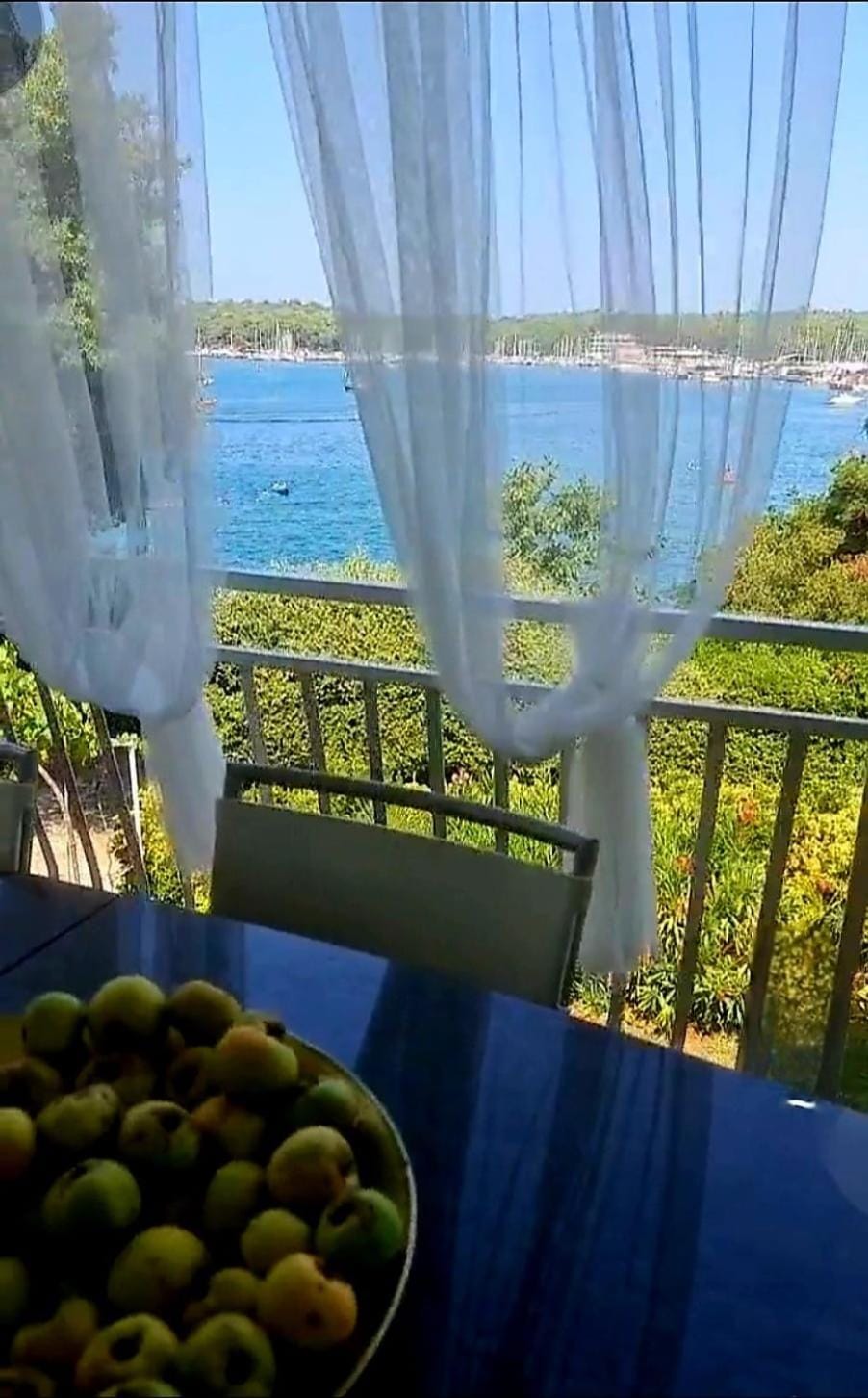 Beach front Apartment in Pula