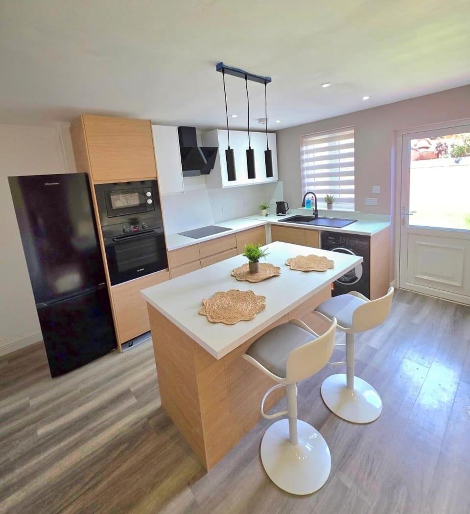 Cozy 4-bedroom West Sussex Villa in Bognor Regis
