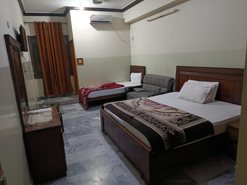 Hotel City Inn Rawalpindi Near Saddar CMH Hotel in Islamabad