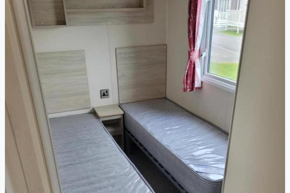 Holiday Home Sleeps 10 House in Tendring District