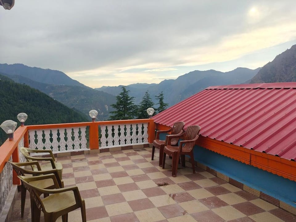 Shikharam The Peak Retreat Apartment in Himachal Pradesh