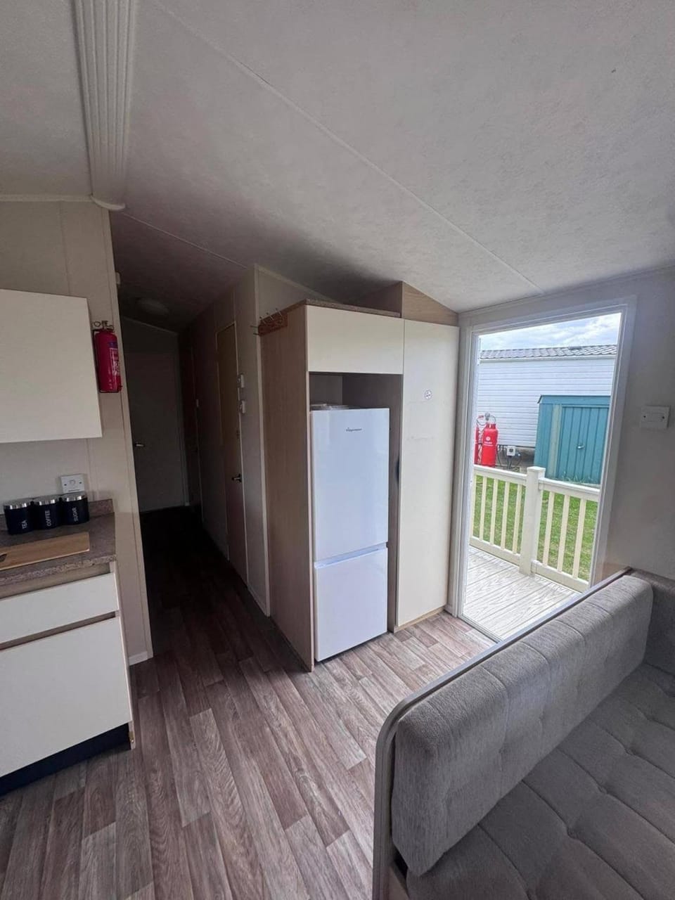 Balcony/Terrace, Kitchen or kitchenette, Living room, oven